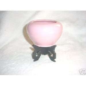  Pink Porcelain Pot with Wood Stand 
