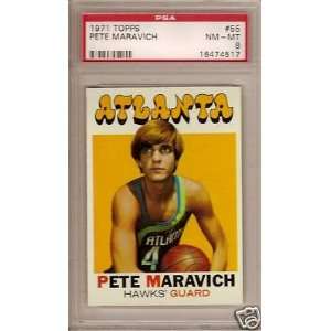  1971 72 Topps PETE MARAVICH # 55 (PSA 8) HOF: Sports 
