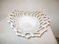 Westmoreland Doric Oval Crimped Center Fruit Bowl VFC  