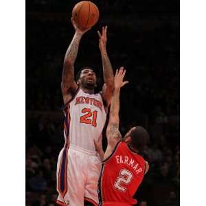 New Jersey Nets v New York Knicks: Wilson Chandler and Jordan Farmer 