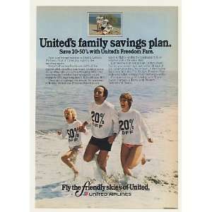  1977 United Airlines Freedom Fare Family Beach Print Ad 