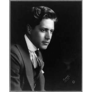   Carlyle Blackwell,1884 1955,Silent film actor,director: Home & Kitchen