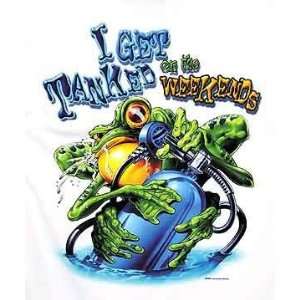  Amphibious Outfitters I Get Tanked White T Shirt Medium 