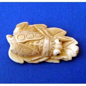  Antique Mammoth Ivory Japanese Netsuke Cicada 