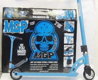 Madd Gear VX2 Team Edition Scooter MGP Freestyle Scooter Blue  