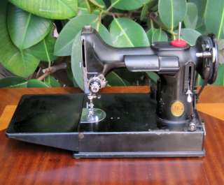    Running & Restorable 1945 Singer Featherweight 221 Sewing Machine