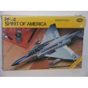    Douglas Spirit of America   Plastic Model Kit 