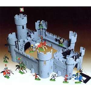  Kings Castle w/accessories 1 32 Timpo: Toys & Games