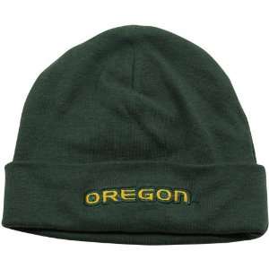  Oregon Ducks Infant Green Solid Ski Knit Beanie: Sports 