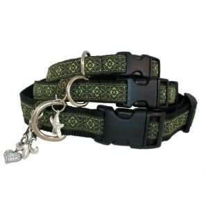  Diamond Dog Collar & Charm in Green: Pet Supplies