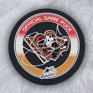  JUSTIN POGGE Calgary Hitmen SIGNED Hockey Puck Sports 