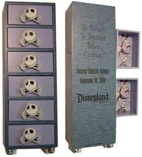 Disney Haunted Mansion Nightmare Holiday Chest 6 LE Pin  