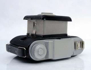 YOU ARE LOOKING AT AN ANSCO FLASH CLIPPER IN GREAT CONDITION   CAMERA 