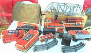40s LIONEL TRAIN SET From ENGINE to CABOOSE  GREAT CONDT  & BOXS 