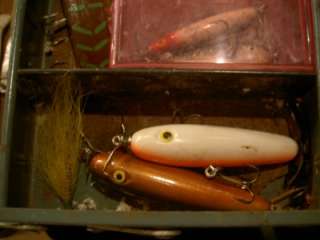   Box vintage Fishing Lures reel baits hooks full minnow Simonsen  