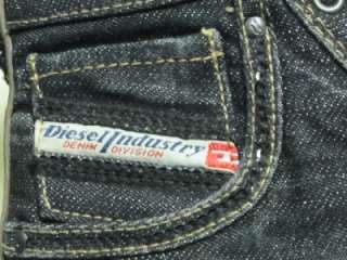 Brand Diesel Style Magnete Exposure Textile upper Rubber cap toe 