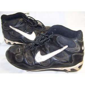  Jim Leyritz Game Used Air Nike Cleats   Black   New York 