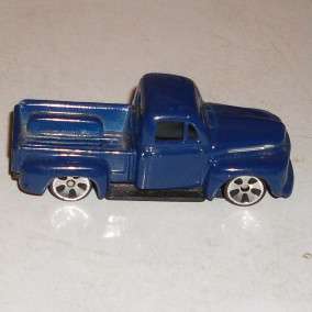 MAISTO 48 FORD F 1 PICKUP 125 SCALE BLUE  