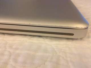 Apple MacBook Pro 13.3 Laptop   MB990LL/A (June, 2009) 885909298594 