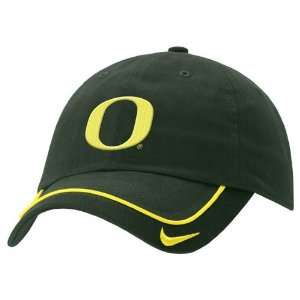 Nike Oregon Ducks Green Turnstyle Hat 