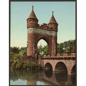   sailors,monument,bridge,Hartford,Connecticut,CT,c1905