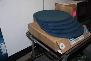   CLEANING SCRUBBING ABRASIVE?Floor buffer scrubber pads 17 inch INV624