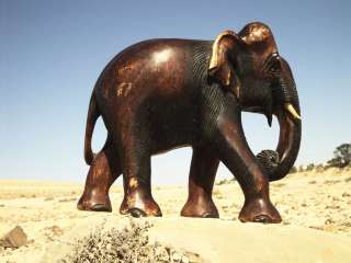 Very Large 3.2kg Old Vtg Wood Carved African Elephant Statue  
