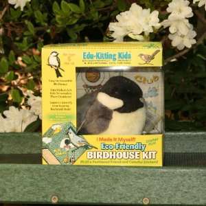  Eco Friendly Bird House Kit: Patio, Lawn & Garden