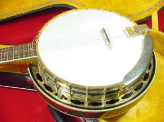   Vintage ALVAREZ Deluxe 5 String Banjo w/ Case and Extras  