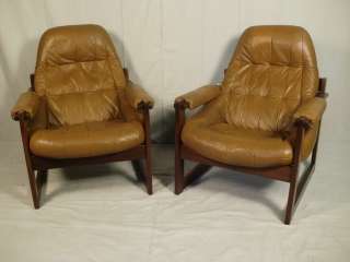 Pair of Lafer Teak Mid Century Modern Chairs (4759)r.  