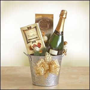    The Gift Basket Gallery Silver Domaine Chandon 