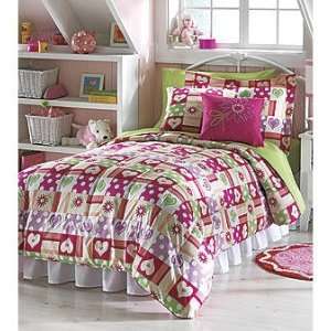    Patch Hearts and Flowers Queen Size Quilt Set 