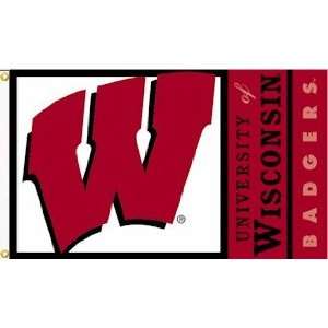 WISCONSIN BADGERS 3 Ft. x 5 Ft. flag w/grommetts  Sports 