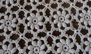 Vintage Cream Fancy Crochet Lace Table Runner Daisies 44  