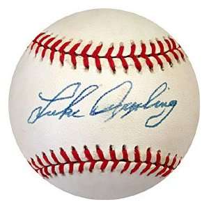  Luke Appling Autographed / Signed Baseball: Sports 