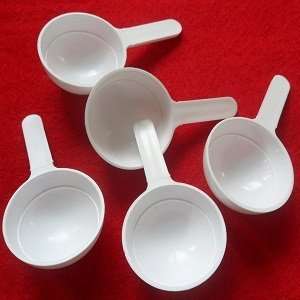  White Plastic Measuring Scoops 1/2 ounce SET OF 5