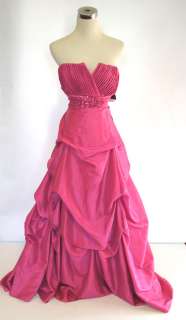NWT CITY TRIANGLE $200 Fuchsia Junior Formal Gown 17/18  