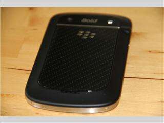 BlackBerry Bold 9900   8GB   Black (T Mobile) Smartphone w/ extra 8gb 