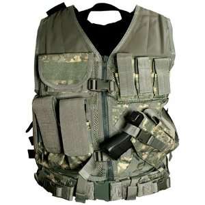 NcStar Tactical Vest With Holster   Digital Camo   Military / Airsoft 
