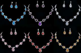 Click here to see all of our rhinestone necklace earrings.)