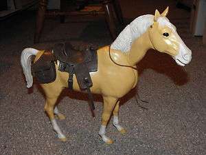   Johnny West BOTW Nodding Palomino Buckskin Horse with Some Accessories