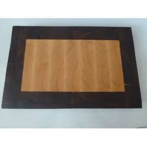  Walnut and Maple Cutting Board: Kitchen & Dining