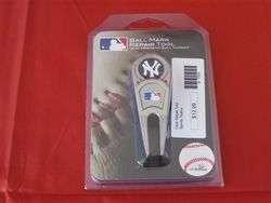 NEW YORK YANKEES BALL MARKER DIVOT TOOL  