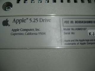 Apple A9M0107 External 5.25 Floppy Disk Drive  