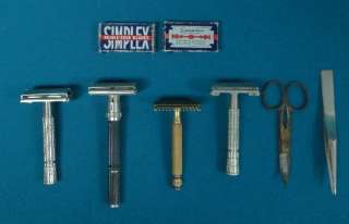 Lot of 4 Vintage Gillette Safety Razors & Blades  