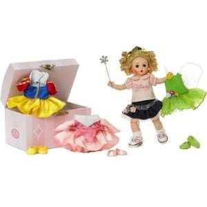   : Madame Alexander Dolls Disney Princess Dress Up Trunk: Toys & Games